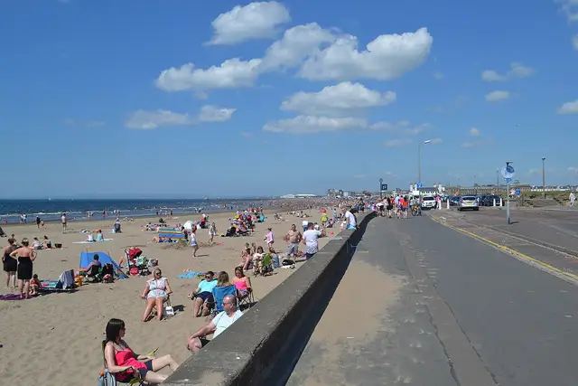 Ayrshire & Arran — Ayr Beach (9) (27542325057)