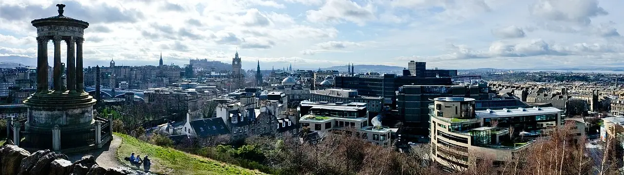 Edinburgh & the Lothians — Edinburgh Skyline Panorama